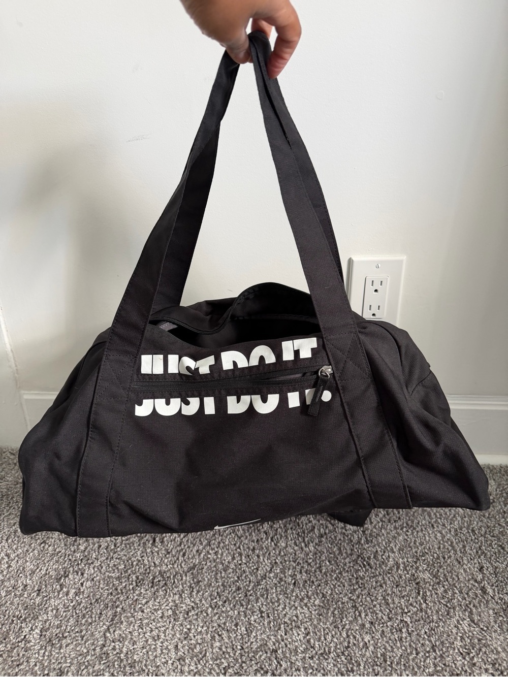 Nike Black 'Just Do It' Duffle Bag